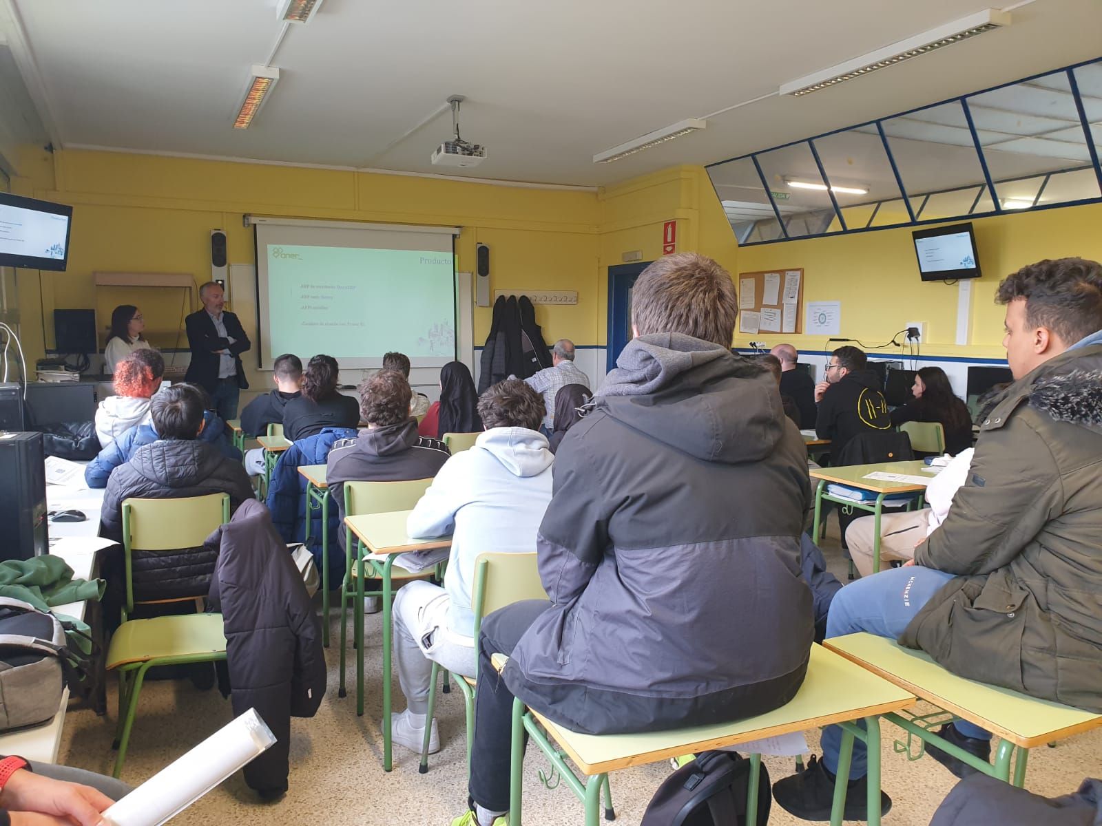 Zer egiten du ERP-ak ezarri eta mantentzen dituen enpresa batek? - CIFP Ciudad Jardin LHII