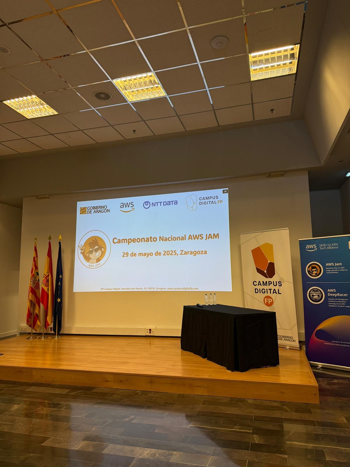 AWS JAM izeneko lehiaketaren Espainiako finala - CIFP Ciudad Jardin LHII