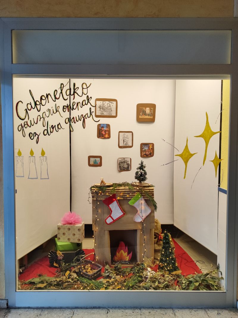 Escaparate de Navidad - CIFP Ciudad Jardin LHII