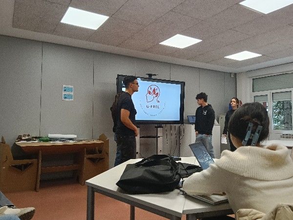 Pan con Valor_Elkarhezi_4. mugarria: MendizabaIan packaging-a - CIFP Ciudad Jardin LHII