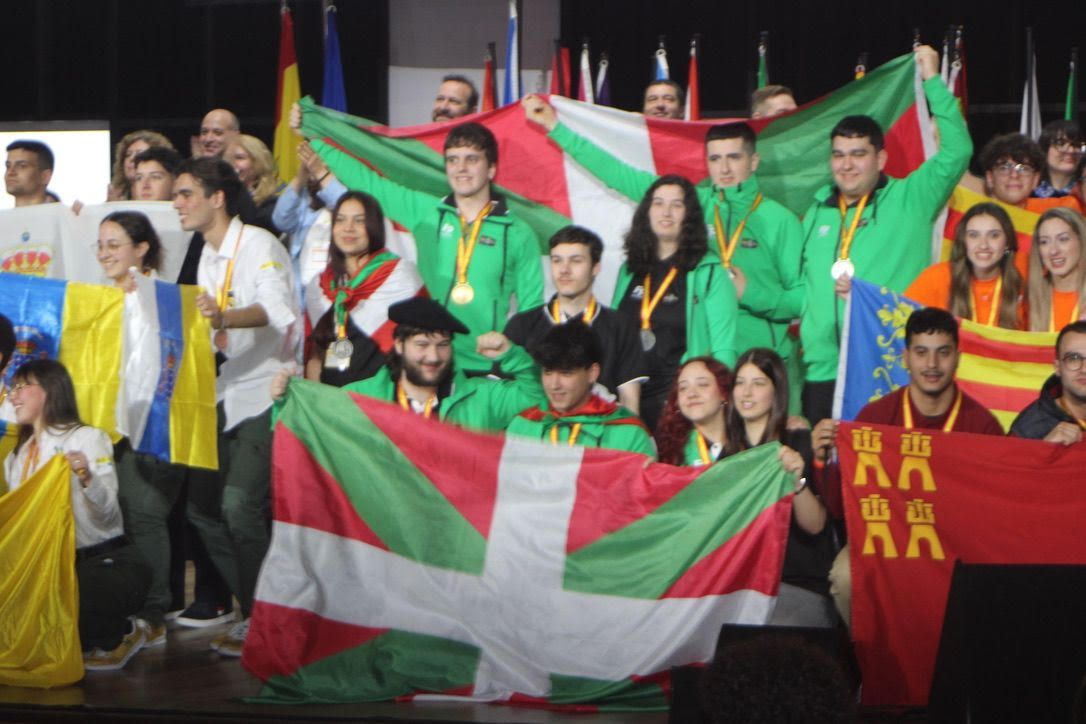 Ciudad Jardín-eko irakasleak parte hartu dute SpainSkills 2026 txapelketan - CIFP Ciudad Jardin LHII