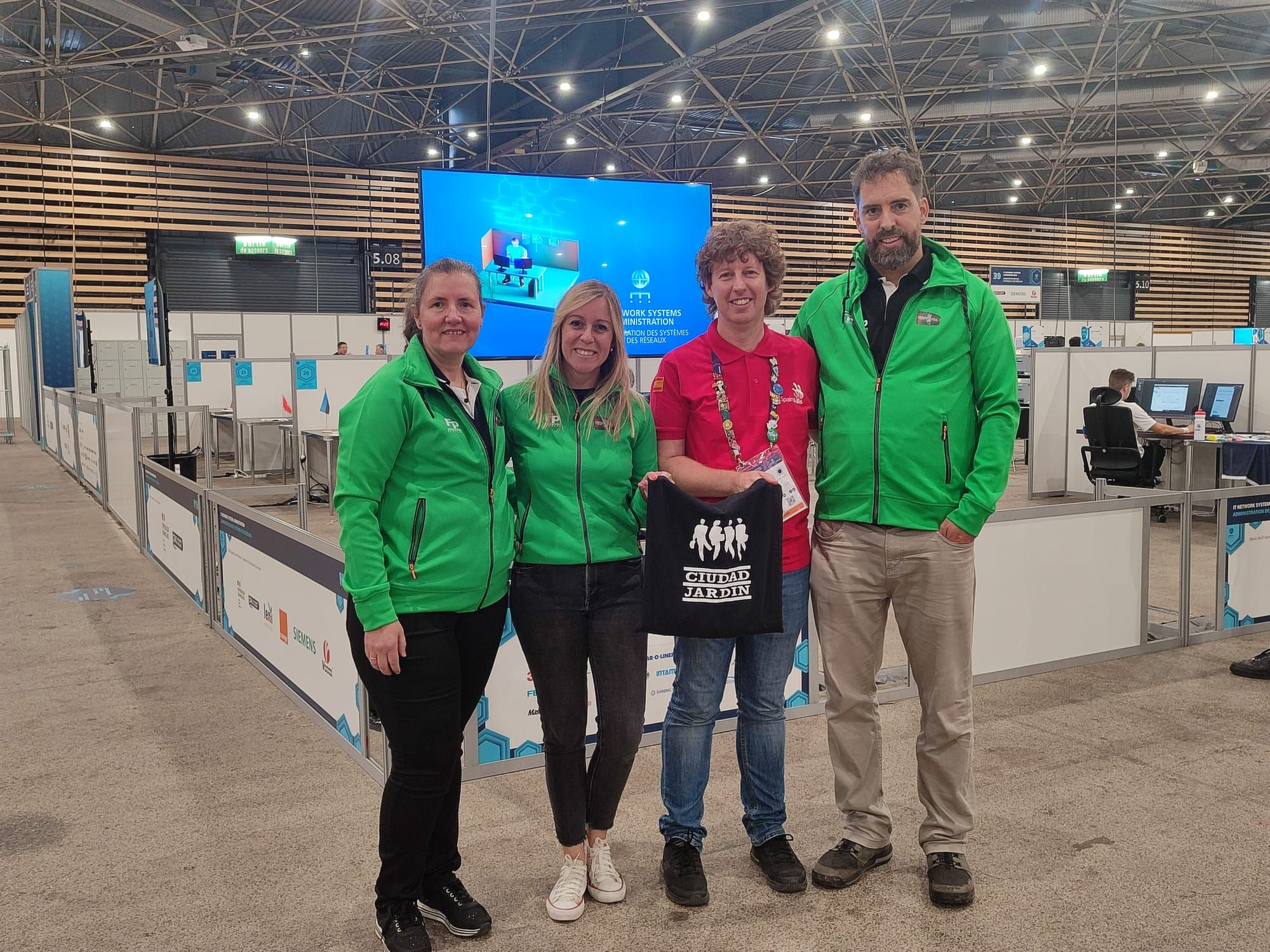 CIFP Ciudad Jardín LHII WorldSkills 2024 Lyon-en - CIFP Ciudad Jardin LHII
