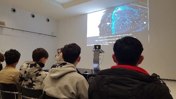 XARE Euskarazko Kultura Digitalaren V. Jardunaldiak - CIFP Ciudad Jardin LHII